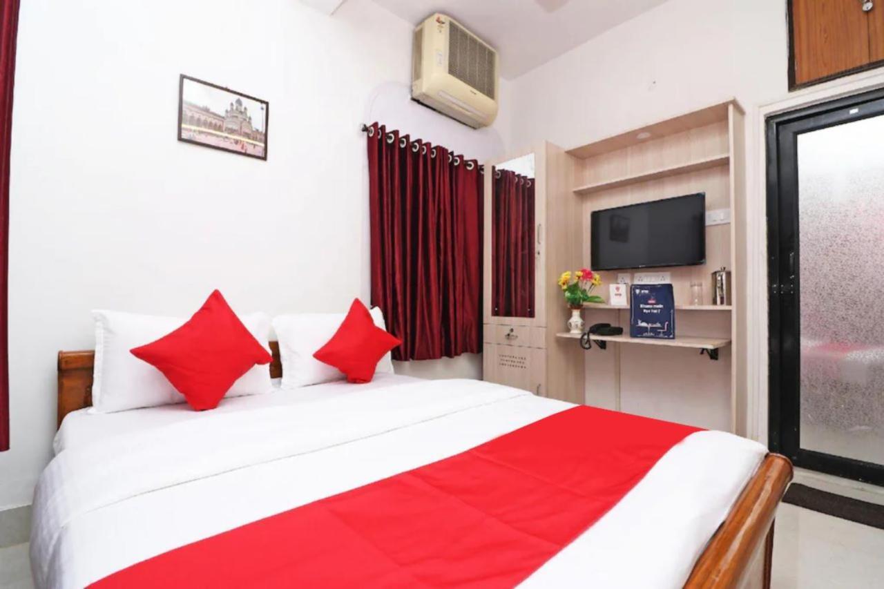Goroomgo Hotel Manurama Ruby Калькутта Экстерьер фото